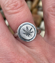 Load image into Gallery viewer, "Sweet Mary Jane Round Ring"