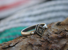 Load image into Gallery viewer, "Vortex" Ring