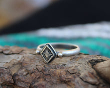 Load image into Gallery viewer, "Vortex" Ring