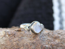Load image into Gallery viewer, Moonstone Stamped Ring