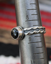 Load image into Gallery viewer, Textured Band Onyx Ring