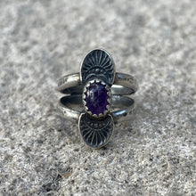Load image into Gallery viewer, Amethyst Stamped Ring