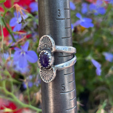 Load image into Gallery viewer, Amethyst Stamped Ring