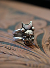 Load image into Gallery viewer, "Moon Dreamer"