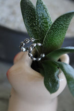 Load image into Gallery viewer, Mini "Daisy Chain" Hoops
