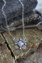 Load image into Gallery viewer, "Center Point"