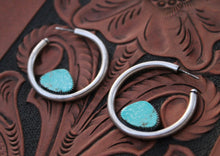 Load image into Gallery viewer, "Swinging Stingers"