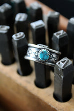 Load image into Gallery viewer, "Ball & Chain" Round