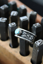 Load image into Gallery viewer, "Ball & Chain" Round