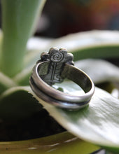 Load image into Gallery viewer, "Petal Pusher"