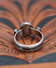 Load image into Gallery viewer, "Satellite Mind"