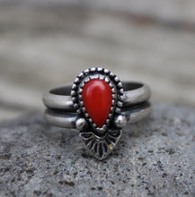 Load image into Gallery viewer, Beaded & Stamped Coral Ring