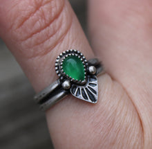 Load image into Gallery viewer, Double Banded Beaded Green Onyx Ring