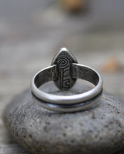 Load image into Gallery viewer, Double Banded Green Onyx Stamped Ring