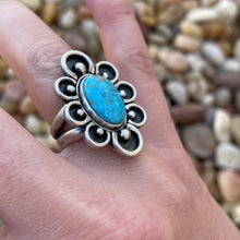 Load image into Gallery viewer, "Daisy Blue"