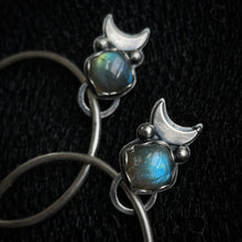 Load image into Gallery viewer, "Unphased" Hoops