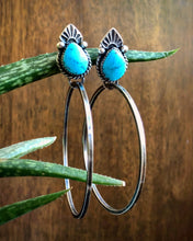 Load image into Gallery viewer, "Ice Capped"