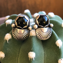 Load image into Gallery viewer, "Onyx Inner Light"