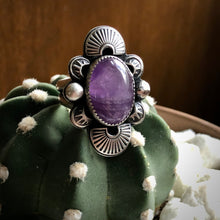 Load image into Gallery viewer, "Heard It Through The Grape Vine"