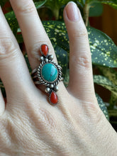 Load image into Gallery viewer, "Revolve Around Me" Ring