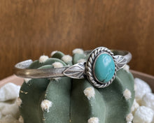 Load image into Gallery viewer, "Center Of It All" Cuff