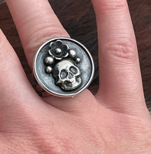 Load image into Gallery viewer, "La Catrina" Ring