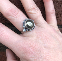 Load image into Gallery viewer, "Golden Eye"