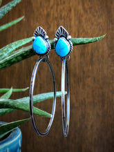 Load image into Gallery viewer, "Ice Capped"