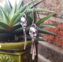 Load image into Gallery viewer, "Shaky Bones" (Hammered)