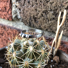 Load image into Gallery viewer, 3 Ball Stacker Ring