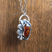 Load image into Gallery viewer, "Surprise Honey"