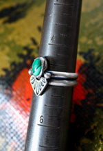 Load image into Gallery viewer, Malachite Stamped Ring with Balls
