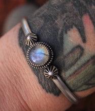 Load image into Gallery viewer, Labradorite Stacker Cuff
