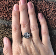 Load image into Gallery viewer, &quot;Sweet Mary Jane Heart Ring&quot;
